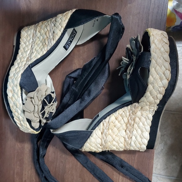 Dolce by Mojo Moxy Shoes - Black Lace-Up Braided Espadrille Wedges Size 8.5